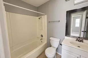 5308 S Pleasant Valley Rd, Austin, TX 78744 - Photo 25