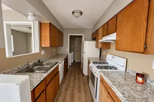 5308 S Pleasant Valley Rd, Austin, TX 78744 - Photo 7