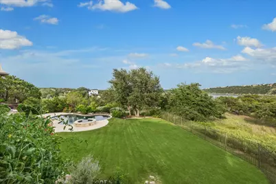 19586 Sandcastle Drive, Spicewood, TX 78669 - Photo 37