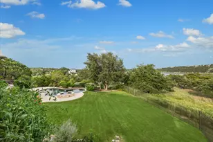 19586 Sandcastle Dr, Spicewood, TX 78669 - Photo 37