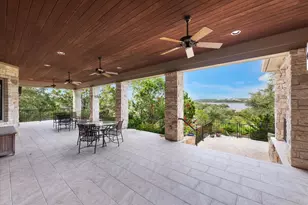 19586 Sandcastle Dr, Spicewood, TX 78669 - Photo 33