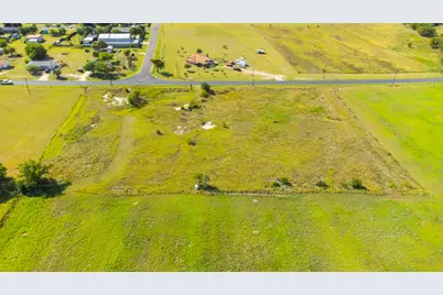 1499 County Road 311 Drive, Jarrell, TX 76537 - Photo 9