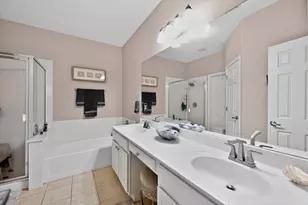 7708 San Felipe Blvd, Austin, TX 78729 - Photo 15