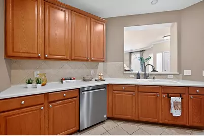 7708 San Felipe Boulevard #8, Austin, TX 78729 - Photo 7