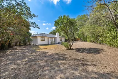 2804 Leeds Cove, Austin, TX 78745 - Photo 25