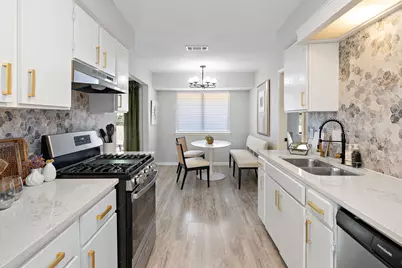 2804 Leeds Cove, Austin, TX 78745 - Photo 13