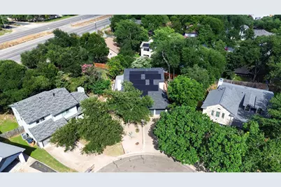 12607 Terra Nova Lane, Austin, TX 78727 - Photo 33