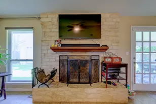 1002 Deep Wood Dr, Round Rock, TX 78681 - Photo 11