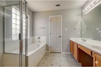15543 Miss Adriennes Path, Pflugerville, TX 78660 - Photo 5