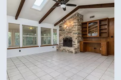 806 Country Club Road, Georgetown, TX 78628 - Photo 11