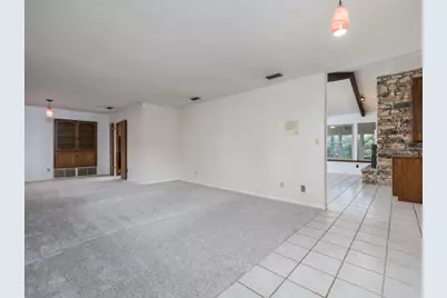 806 Country Club Road, Georgetown, TX 78628 - Photo 7