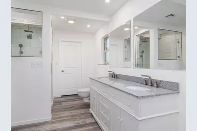 806 Country Club Road, Georgetown, TX 78628 - Photo 23