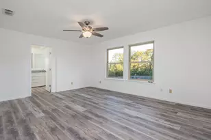 806 Country Club Rd, Georgetown, TX 78628 - Photo 23