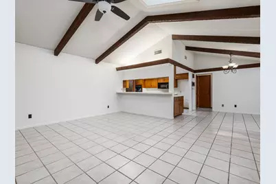 806 Country Club Road, Georgetown, TX 78628 - Photo 11