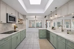 806 Country Club Rd, Georgetown, TX 78628 - Photo 15