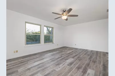 806 Country Club Road, Georgetown, TX 78628 - Photo 21