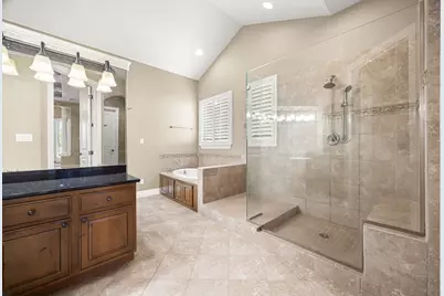 521 Horseback Hollow, Austin, TX 78732 - Photo 15