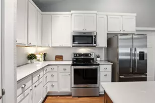 341 Rose Dr, Dripping Springs, TX 78620 - Photo 7