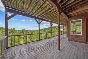 1302 Circle Ridge Dr, West Lake Hills, TX 78746 - Photo 11