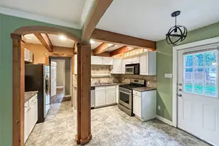 805 Herndon Ln, Austin, TX 78704 - Photo 3