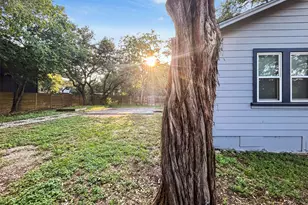 805 Herndon Ln, Austin, TX 78704 - Photo 19
