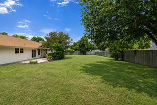 1403 Creekview Dr, Round Rock, TX 78681 - Photo 21