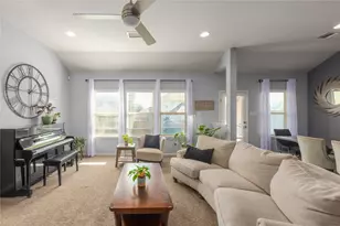 1309 Daylily Loop, Georgetown, TX 78626 - Photo 13