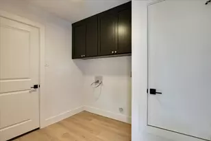 8300 Washita Dr, Austin, TX 78749 - Photo 15