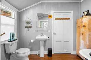 660 N Main St, La Grange, TX 78945 - Photo 15