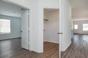 104 Vintage Dr, San Marcos, TX 78666 - Photo 17