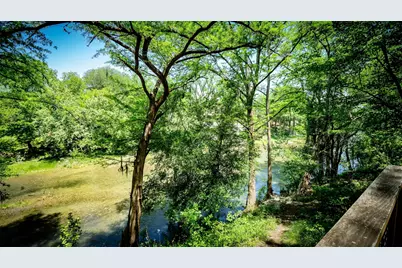 1121 Bradstreet Street, Canyon Lake, TX 78133 - Photo 5