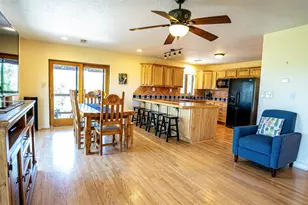 1121 Bradstreet St, Canyon Lake, TX 78133 - Photo 9