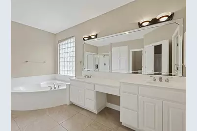 10700 Hastings Lane, Austin, TX 78750 - Photo 17
