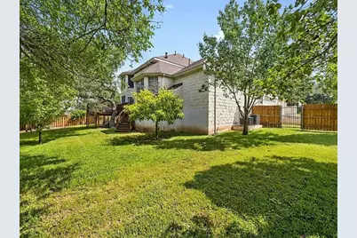 10700 Hastings Lane, Austin, TX 78750 - Photo 37