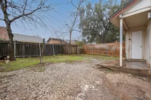 6803 Woodhue Dr, Austin, TX 78745 - Photo 17