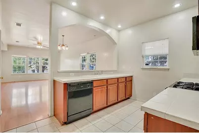 2115 E 18th Street #A, Austin, TX 78702 - Photo 5