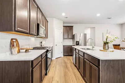 272 Lost Mine Peak Lane, Dripping Springs, TX 78620 - Photo 9