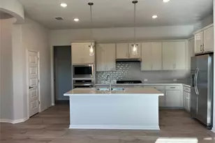 244 Rubber Tree Wy, Buda, TX 78610 - Photo 9