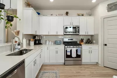 7713 Saddle Up Drive, Austin, TX 78724 - Photo 11