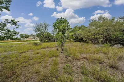 104 Rocky Summit Court, Spicewood, TX 78669 - Photo 5