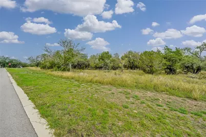 104 Rocky Summit Court, Spicewood, TX 78669 - Photo 3