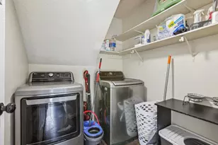 126 Kukui Ct, Bastrop, TX 78602 - Photo 5