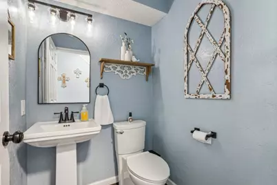 126 Kukui Court, Bastrop, TX 78602 - Photo 9