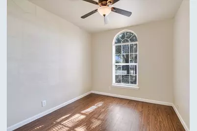 819 Sonny Drive, Leander, TX 78641 - Photo 9