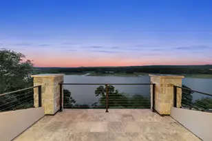 2923 Cliff Pt, Spicewood, TX 78669 - Photo 5