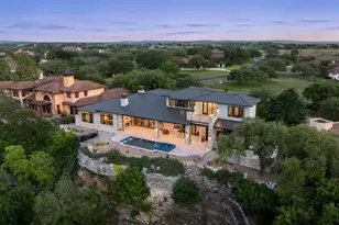 2923 Cliff Pt, Spicewood, TX 78669 - Photo 35