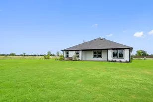108 Union Pacific Dr, Cedar Creek, TX 78612 - Photo 35