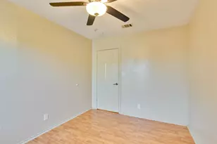 8806 Springmail Cir, Austin, TX 78729 - Photo 17