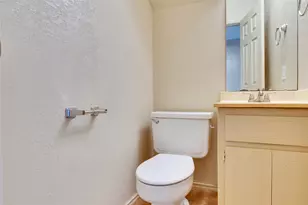 8806 Springmail Cir, Austin, TX 78729 - Photo 13