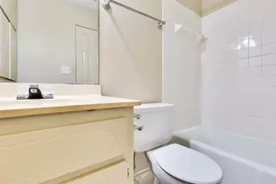 8806 Springmail Cir, Austin, TX 78729 - Photo 21